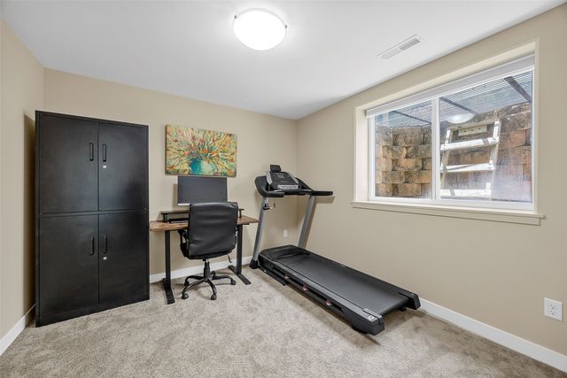 1506 Brown Deer Road, Coralville, IA 52241