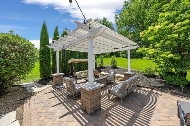 1506 Brown Deer Road, Coralville, IA 52241
