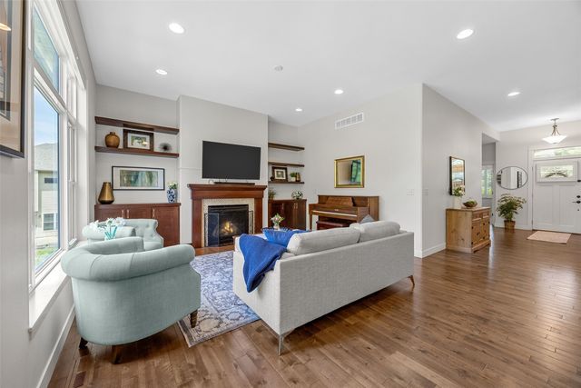 1506 Brown Deer Road, Coralville, IA 52241