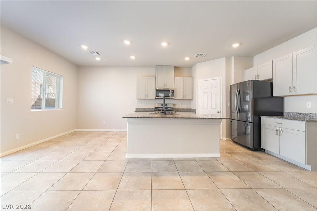 9231 South Park Street, Las Vegas, NV 89178 — photo 4