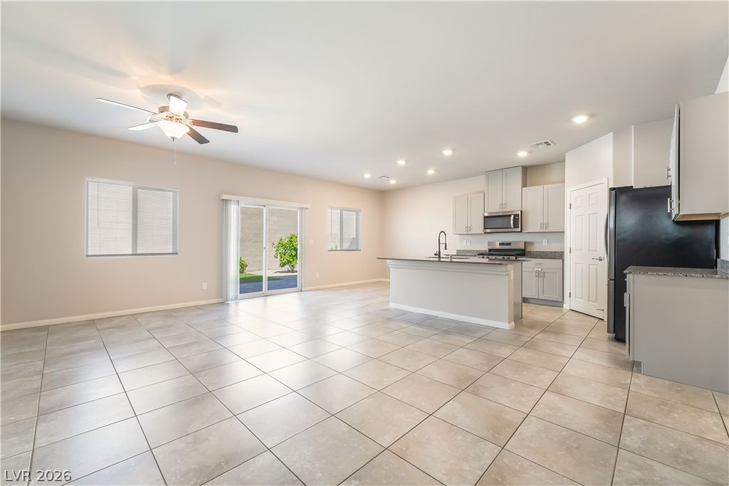 9231 South Park Street, Las Vegas, NV 89178 — photo 5
