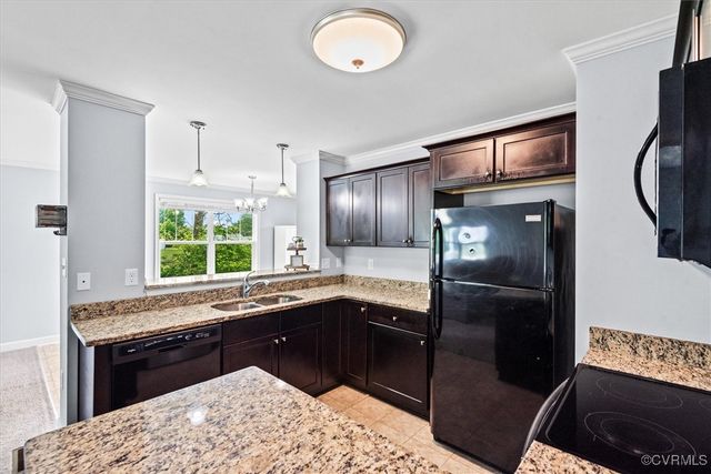 129 Brooks Dr, Colonial Beach, VA 22443