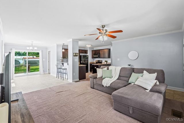 129 Brooks Dr, Colonial Beach, VA 22443