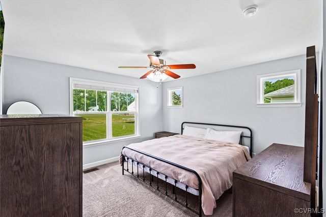 129 Brooks Dr, Colonial Beach, VA 22443