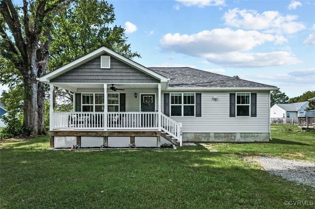 129 Brooks Dr, Colonial Beach, VA 22443
