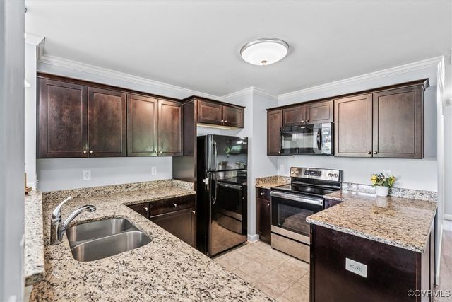 129 Brooks Dr, Colonial Beach, VA 22443