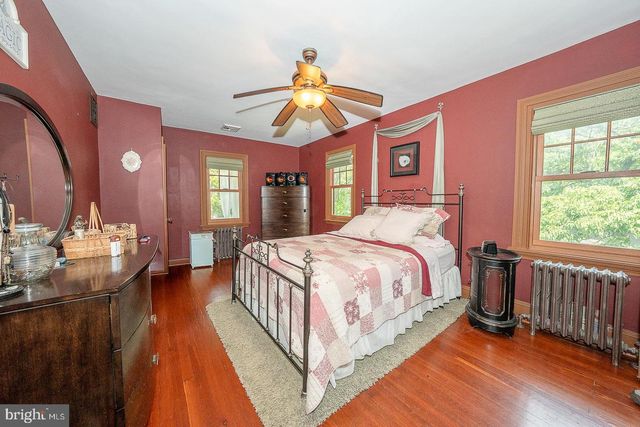 156 PENCOYD AVE, Bala Cynwyd, PA 19004
