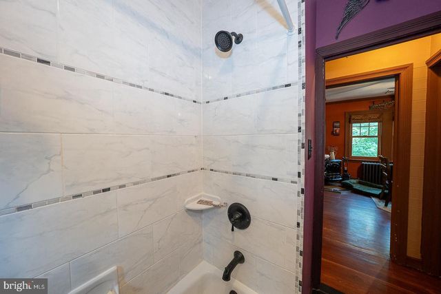 156 PENCOYD AVE, Bala Cynwyd, PA 19004