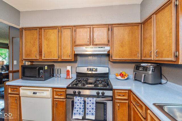 4519 Rainbow Court, Indianapolis, IN 46221