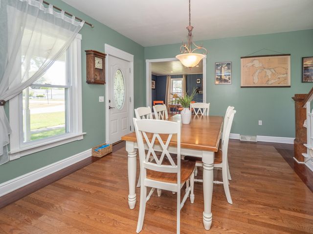 148 S Robinson Street, Schoolcraft Vllg, MI 49087
