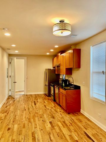 2148 W 18th Street, Chicago, IL 60608
