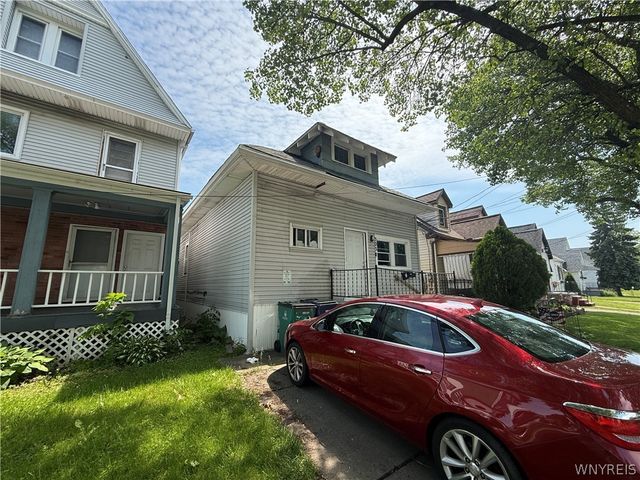 303 Skillen Street, Buffalo, NY 14207