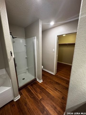 6616 Luckey Sq, San Antonio, TX 78252