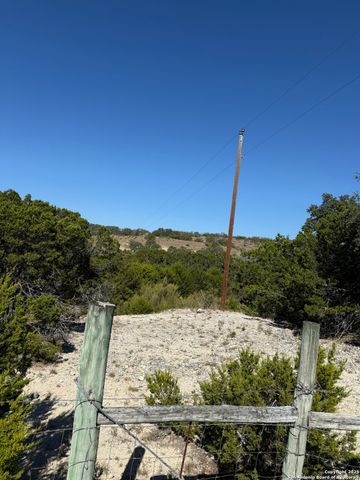 LT 391 Forest Trail Drive, Bandera, TX 78003