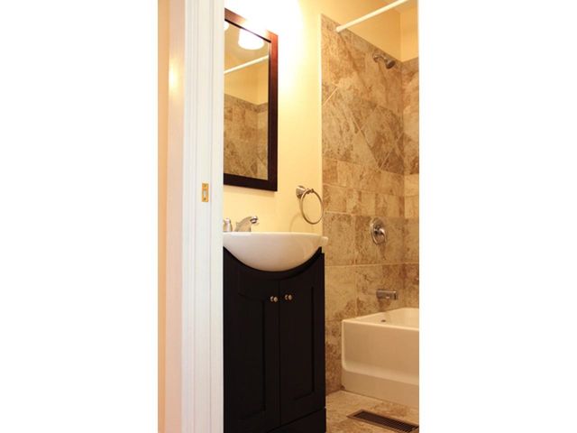 406 Colchester Avenue, Burlington, VT 05401