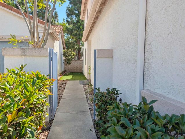 8291 Gold Coast Drive 7, San Diego, CA 92126