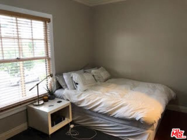 2108 Oak Street C, Los Angeles, CA 90007