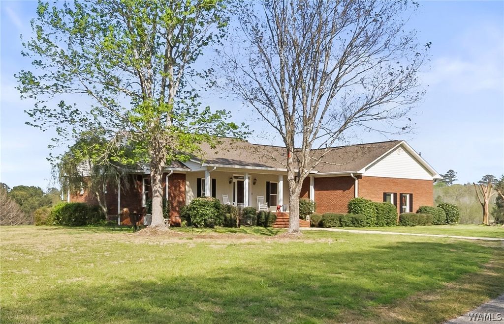 5096 Benevola Rd, Gordo, AL 35466