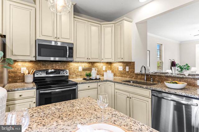 840 OLDHAM ST, Baltimore, MD 21224