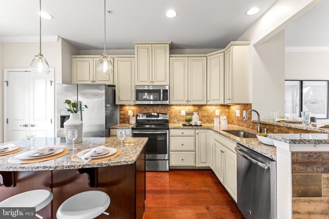 840 OLDHAM ST, Baltimore, MD 21224