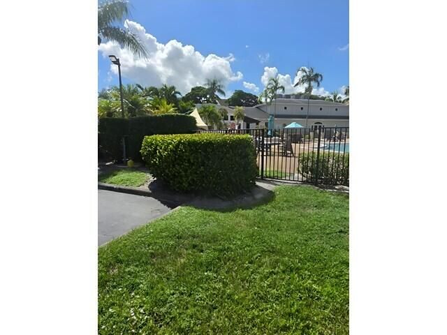 2313 N CONGRESS Avenue 23, Boynton Beach, FL 33426