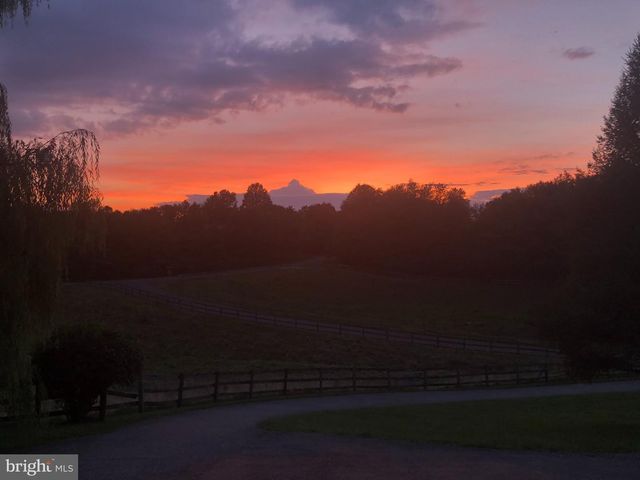 5519 CINDY CT, Mount Airy, MD 21771