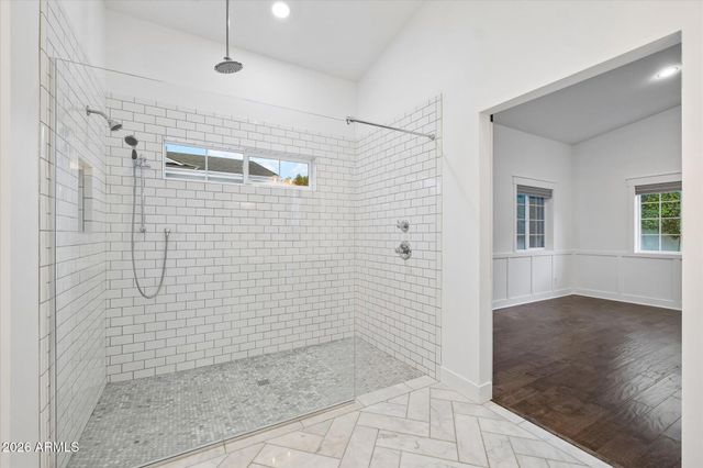 4311 E Earll Drive, Phoenix, AZ 85018
