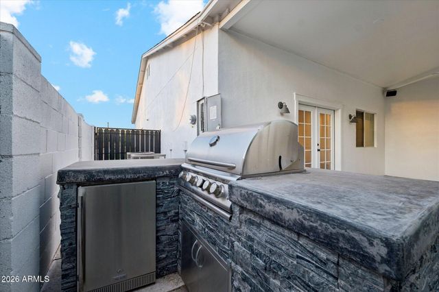 4311 E Earll Drive, Phoenix, AZ 85018