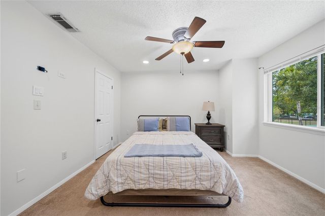 182 115TH AVENUE N 182, St Petersburg, FL 33716
