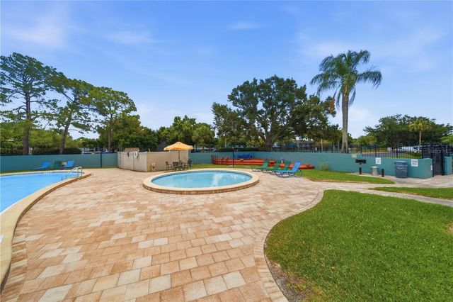 182 115TH AVENUE N 182, St Petersburg, FL 33716