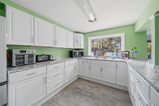 182 115TH AVENUE N 182, St Petersburg, FL 33716