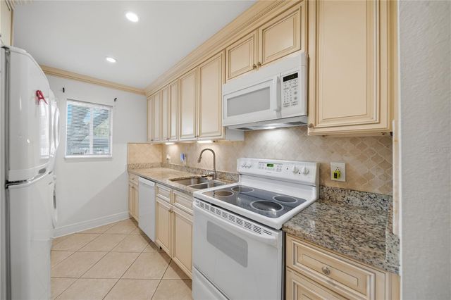 182 115TH AVENUE N 182, St Petersburg, FL 33716