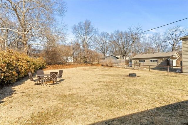 426 W 87th Street, Kansas City, MO 64114