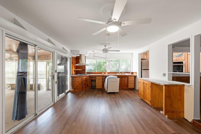 2250 Myrtle Avenue, Sullivans Island, SC 29482