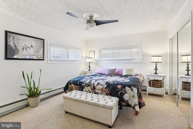 47 GLENWOOD LN, Levittown, PA 19055