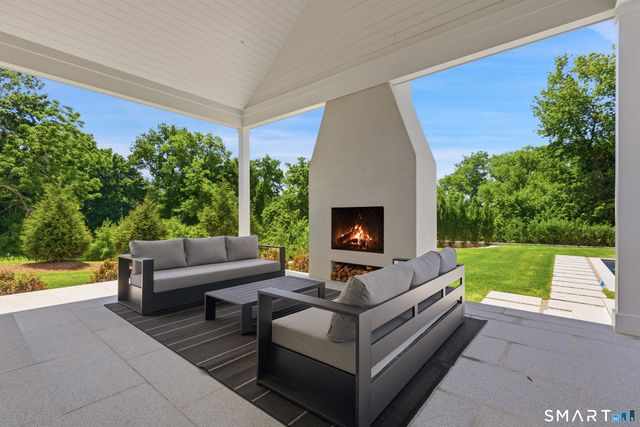 13 Edgemarth Hill Road, Westport, CT 06880