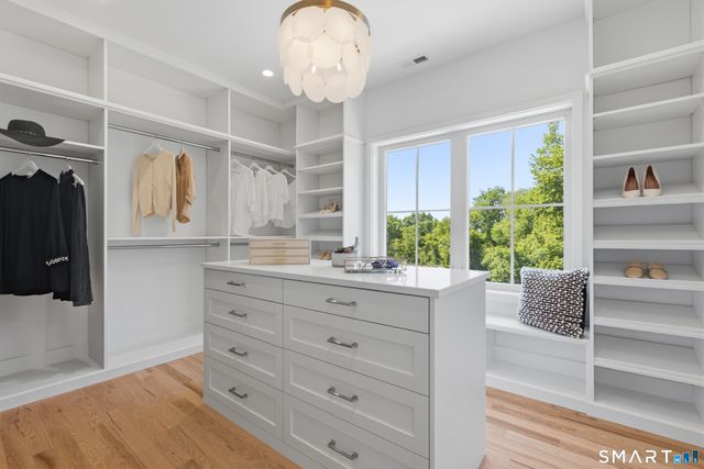 13 Edgemarth Hill Road, Westport, CT 06880
