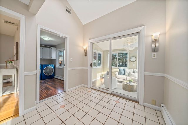 86 Cabot Ave, Braintree, MA 02184