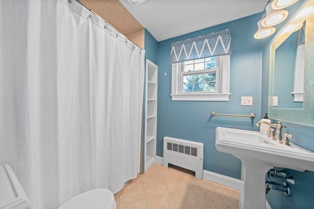 86 Cabot Ave, Braintree, MA 02184