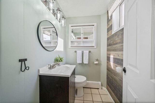 86 Cabot Ave, Braintree, MA 02184
