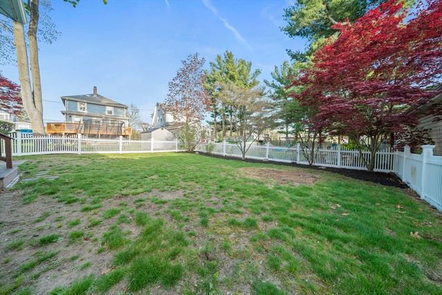 86 Cabot Ave, Braintree, MA 02184