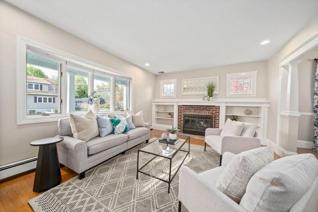 86 Cabot Ave, Braintree, MA 02184