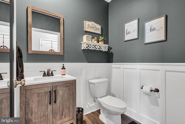 143 COX RD, Barnegat, NJ 08005