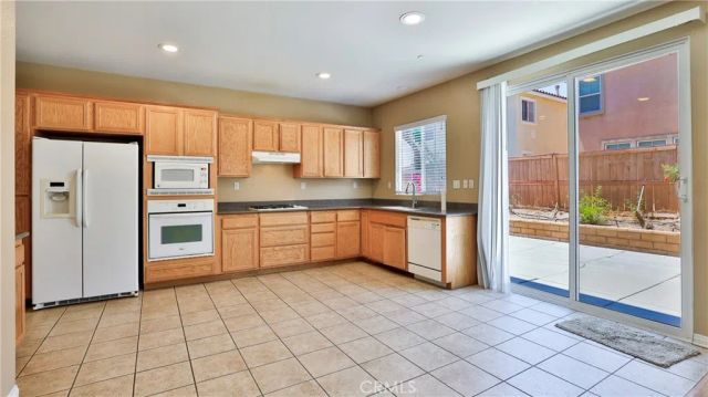 1765 Yvonne Court, Riverside, CA 92501