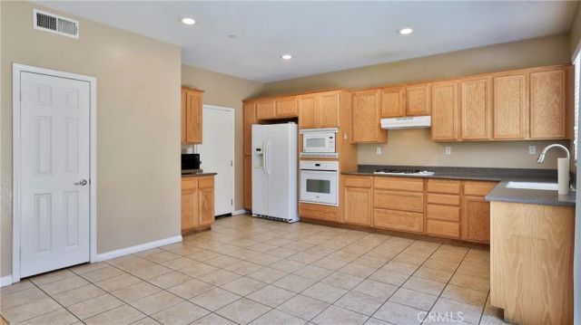 1765 Yvonne Court, Riverside, CA 92501