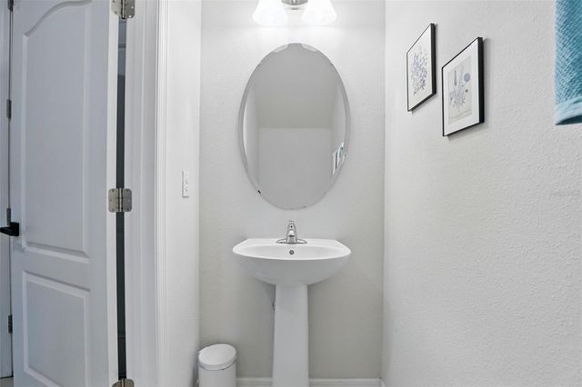 1338 RILEY CIRCLE, Deland, FL 32724