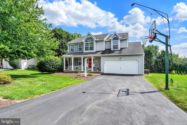 118 CHARLES AVE, Stewartstown, PA 17363