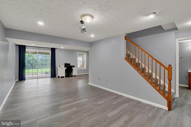 118 CHARLES AVE, Stewartstown, PA 17363