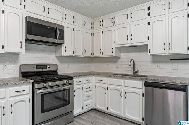 468 TURTLE CREEK DRIVE, Hoover, AL 35226