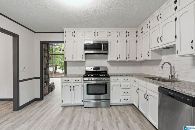 468 TURTLE CREEK DRIVE, Hoover, AL 35226